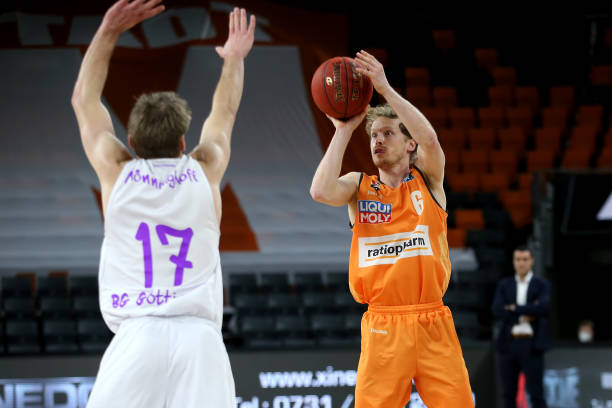 判赛后解释 判赛后解释